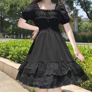 Short-sleeve Square-neck Ruffle Trim Panel Lace Plain Dress