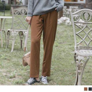 Staight-cut Pleated Dress Pants