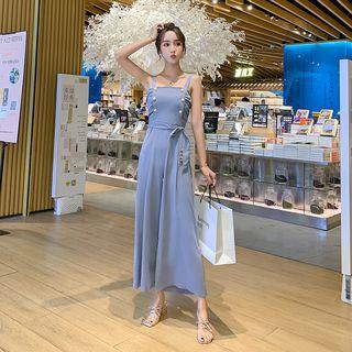 Loose-fit Sleeveless Jumpsuit