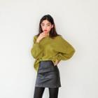 Round-neck Balloon-sleeve Sweater
