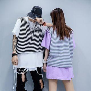 Set: Elbow-sleeve T-shirt + Striped Cropped Vest