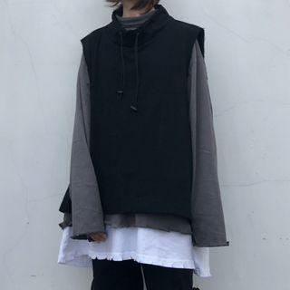 Mock Two-piece Long-sleeve T-shirt / Vest / Set