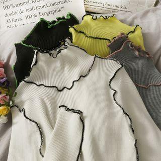 Contrasted High-neck Sweater