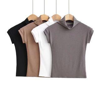 Cap-sleeve Mock-neck Slim Fit Top