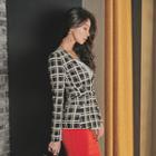 Collarless One-button Patterned Blazer