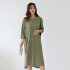 Round-neck 3/4-sleeve Slit-side Dress