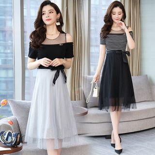 Short-sleeve Cold-shoulder A-line Mesh Dress
