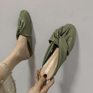 Twist Knot Mules