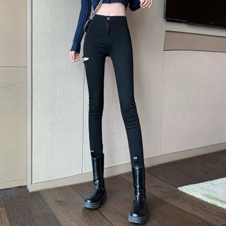 Stretched Cutout Skinny Jeans