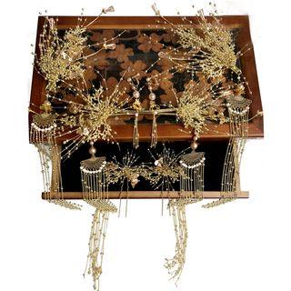 Wedding Set: Alloy Branches Headpiece + Fringed Earring Headpiece & 1 Pair - Clip On Earring (paperback) - One Size