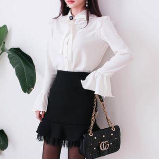Ruffle Bow Detail Blouse / Lace Trim Mini Pencil Skirt