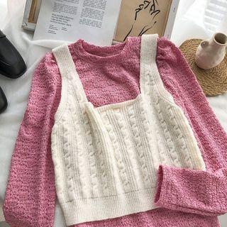 Set: Round Neck Long-sleeved T-shirt + Short Knitted Vest