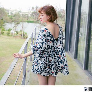V-neck Ruffled Sleeve Floral Top