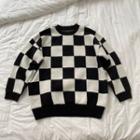 Round Neck Check Sweater Black & White - One Size
