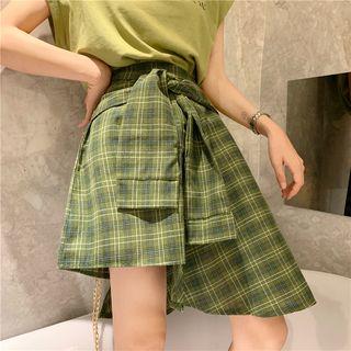 Lettering Sleeveless T-shirt / Plaid A-line Skirt