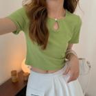 Short-sleeve Cut-out Plain Cropped Top