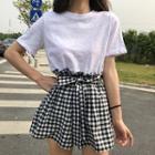 Set: Short-sleeve T-shirt + Plaid Shorts
