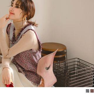 Frayed V-neck Knit Vest
