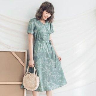 Short Sleeve V-neck Print Wrapped Dress