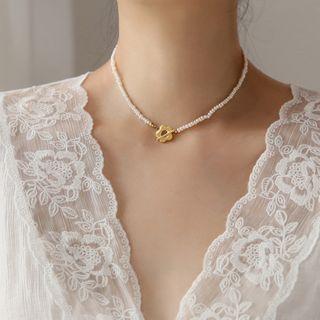 Stainless Steel Flower Faux Pearl Choker