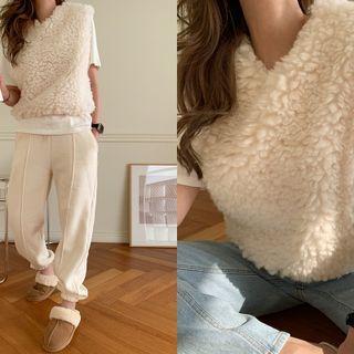 V-neck Faux-shearling Vest Cream - One Size