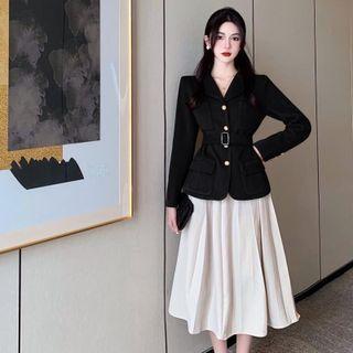 Single-breasted Jacket / Pleated Midi Skirt