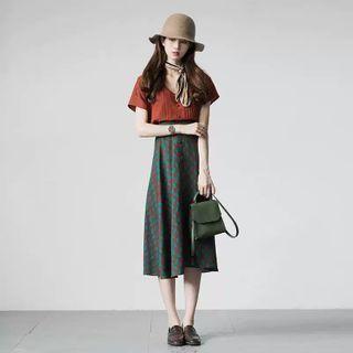 Set: V-neck Sleeveless Top + Plaid A-line Skirt