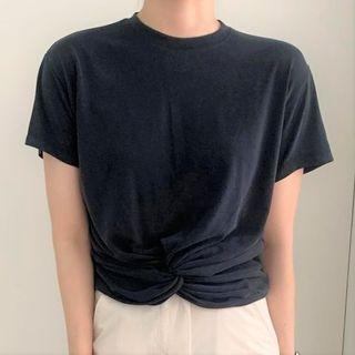 Short-sleeve Twist T-shirt Black - One Size