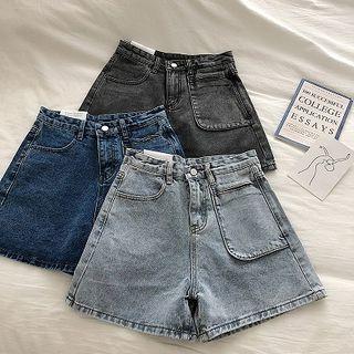 Single Pocket High-waist Denim Shorts