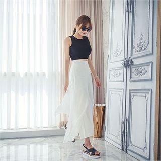 Set: Sleeveless Cropped Knit Top + Wide-leg Pants