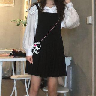 Lantern-sleeve Blouse / Pinafore Dress