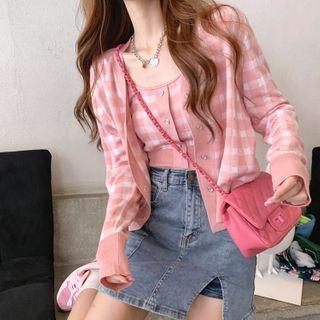 Sleeveless Plaid Button-up Cropped Knit Top / Cardigan