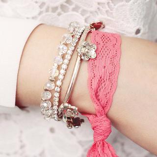 Set Of 4: Bracelets