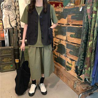 Plain Loose-fit Vest / T-shirt / A-line Skirt