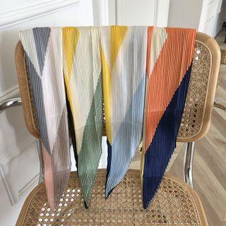 Color Panel Shirred Satin Scarf