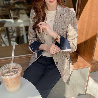 Peaked-lapel Contrast-lined Plaid Blazer