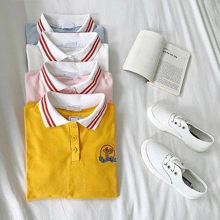 Picture Embroidered Short-sleeve Top