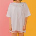 Flower-embroidered Boxy-fit T-shirt