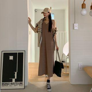 Sleeveless V-neck Long Flare Dress