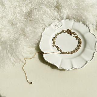 Oblong-chain Lariat Necklace Gold - One Size