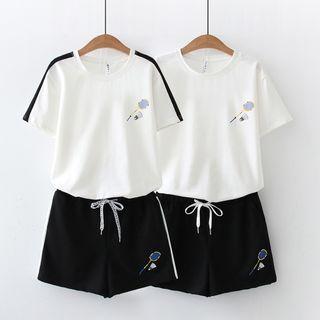 Set: Short-sleeve Badminton T-shirt + Sweatshorts