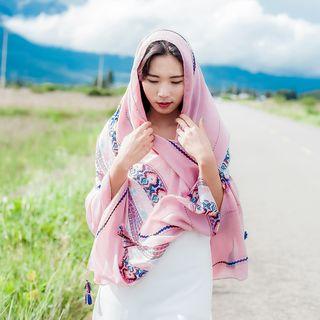 Patterned Tasseled Light Scarf