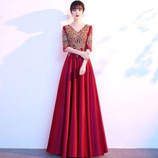 Short-sleeve Embroidered Qipao Wedding Dress
