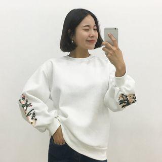Floral-embroidered Sleeve Loose-fit Sweatshirt