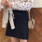 Band-waist Pocket-front A-line Skirt