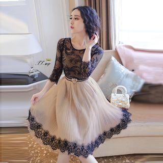 Long-sleeved Color-block Crewneck Panel Mesh Sheath Dress