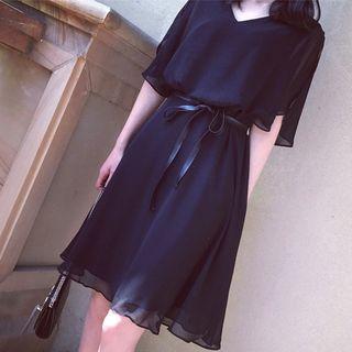Tie-waist V-neck Elbow-sleeve A-line Dress
