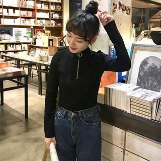 Mock-neck Half Zip Long-sleeve T-shirt