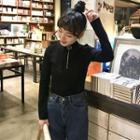 Mock-neck Half Zip Long-sleeve T-shirt