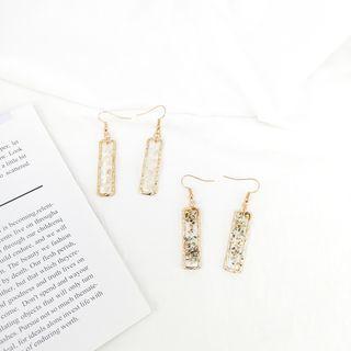 Scallop Fragment Bar Dangle Earring